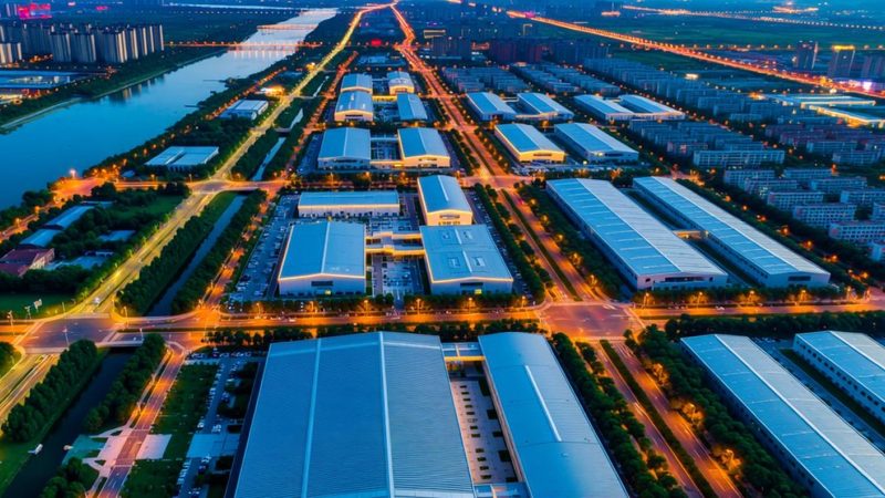 白班保姆与住家保姆：如何根据需求选择合适的家政服务